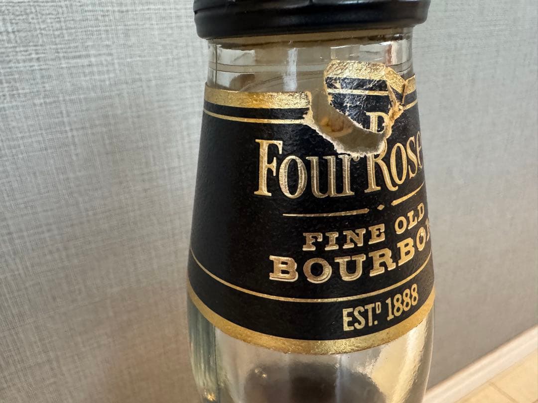 t*m様 【未開栓】Four Roses FINE OLD BOURBON 45