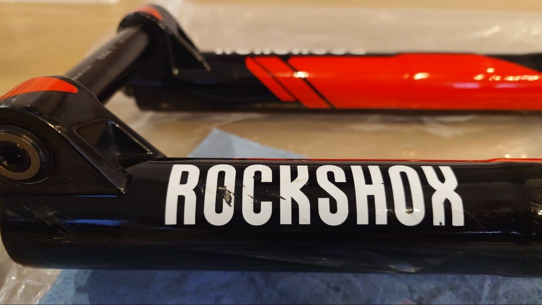 ロックショックス　BOXXER　RC 26インチ オーバーホール済