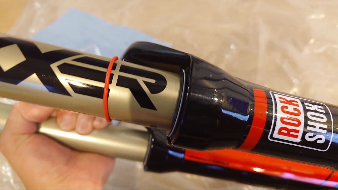 ロックショックス　BOXXER　RC 26インチ オーバーホール済