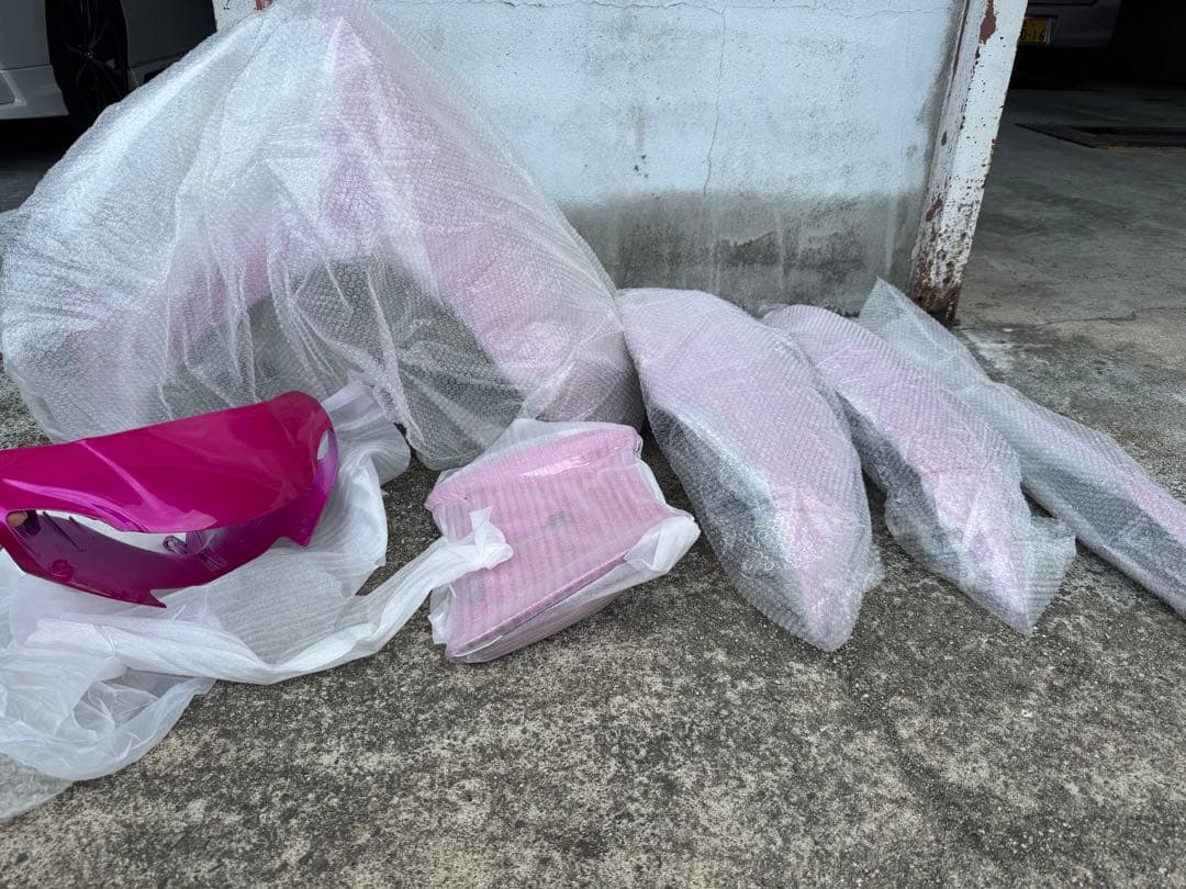 バイクカウルセット ピンク 新品SA16J キャンディピンク風フルカウルセット