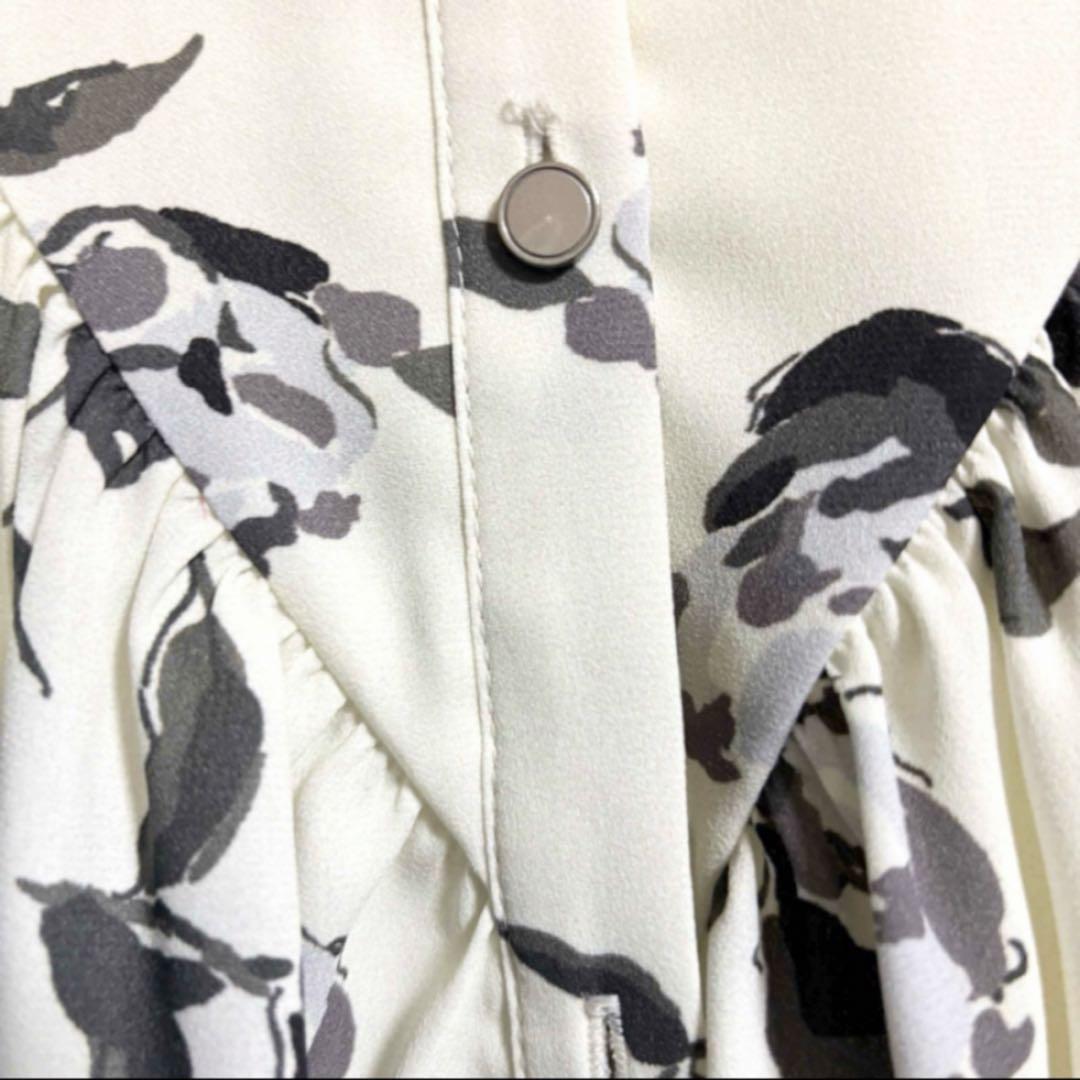 【美品！入学式　セレモニー　ワンピース　M】アンタイトル 花柄　2 アイボリー