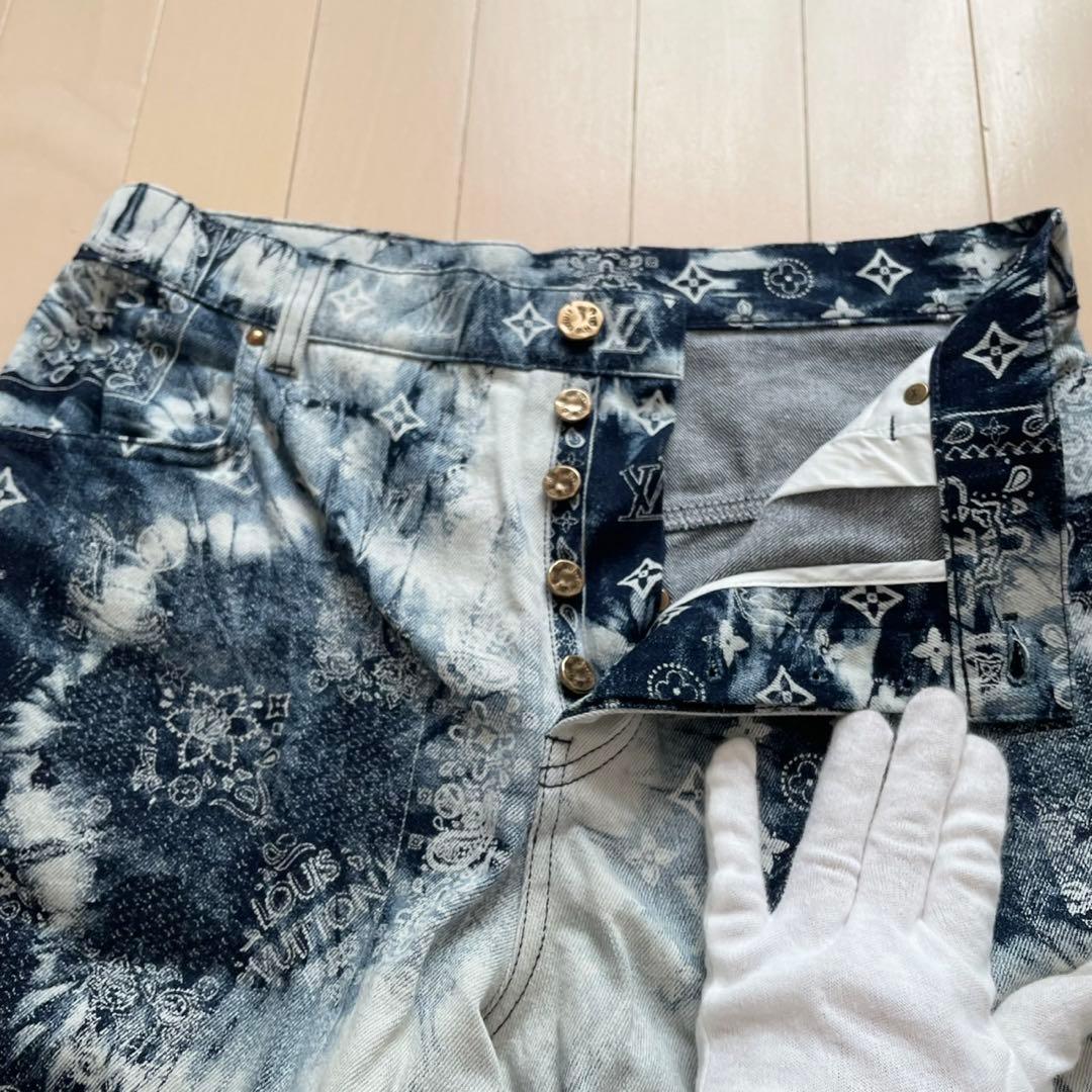 ひぃ　ルイヴィトン【極美品】バンダナ モノグラム ペイズリー