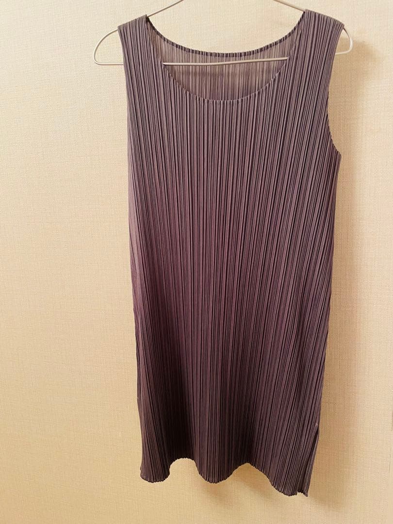 pleats please プリーツプリーズ　グレー　サイズ3
