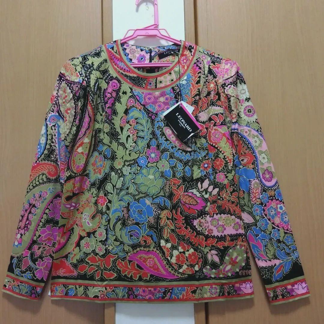 タグ付・保管品★レオナール LEONARD セーター M 定価89,250円