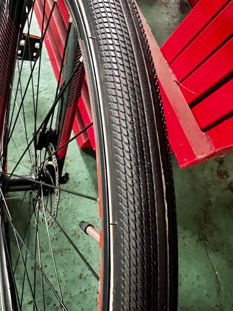 Specialized クロスバイク ブラック 未使用　ヘルメットセット　愛知発