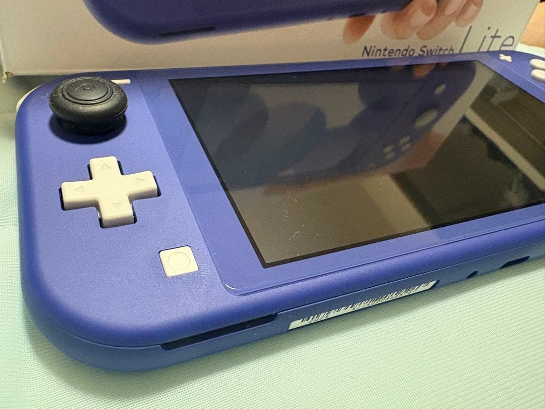 【ほぼ未使用】Nintendo Switch Lite 保護フィルム+ケース付