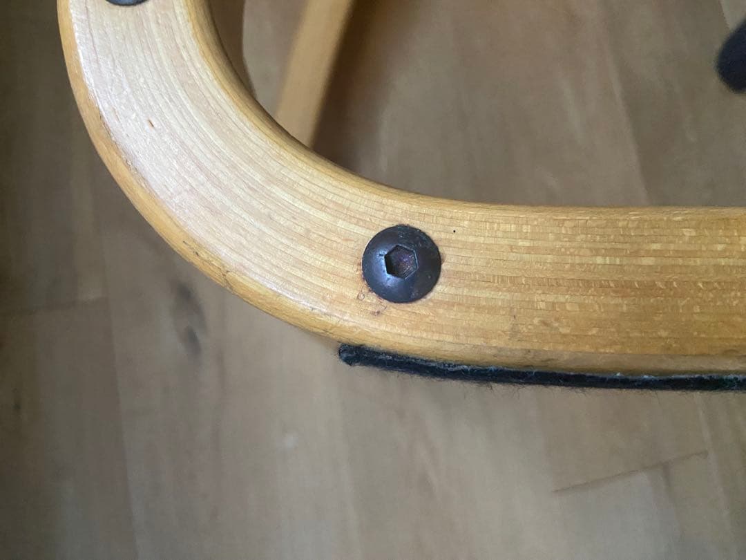 STOKKE（現Varier）のバランスチェア「バリアブル」