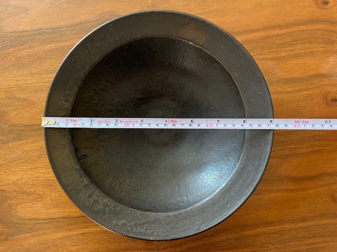 戸塚佳奈　黒　皿　器　リムボウル