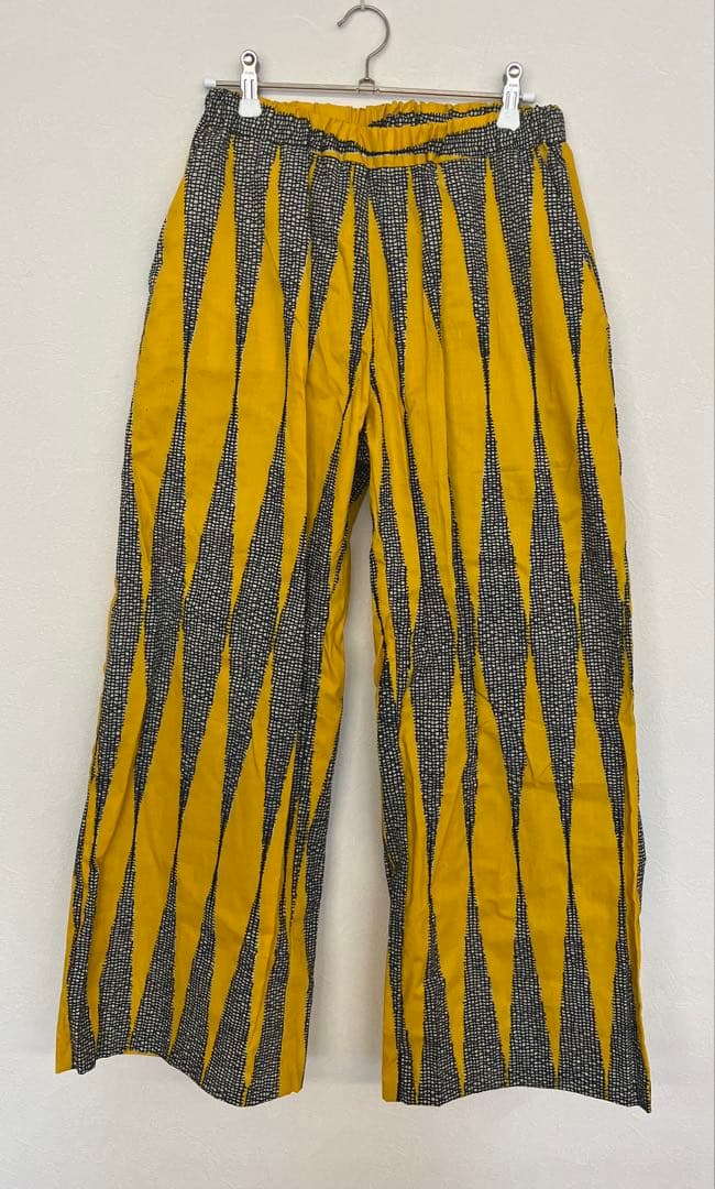 【試着のみ】アフリカ布　ストレートパンツ 個性派　アフリカンバティックjua