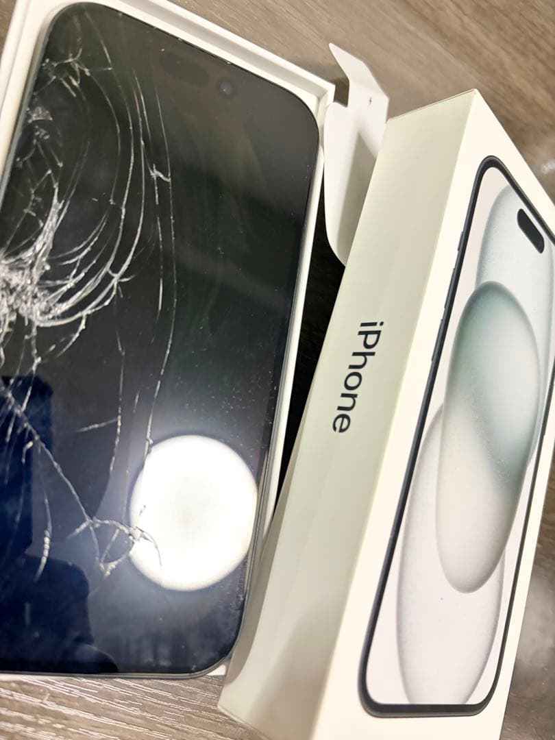 iPhone 15 ジャンク品