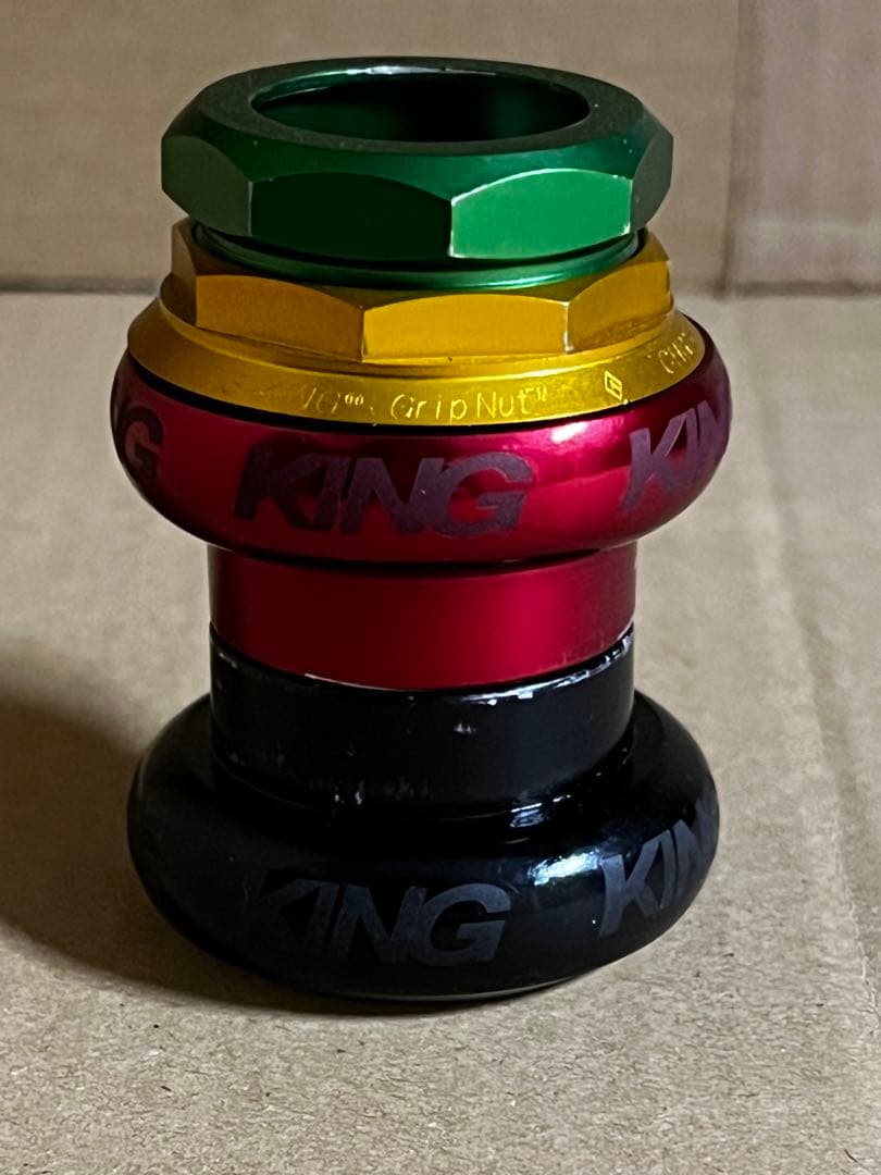 クリスキング ラスタカラー 1インチ グリップナット ピスト、oldmtb等に