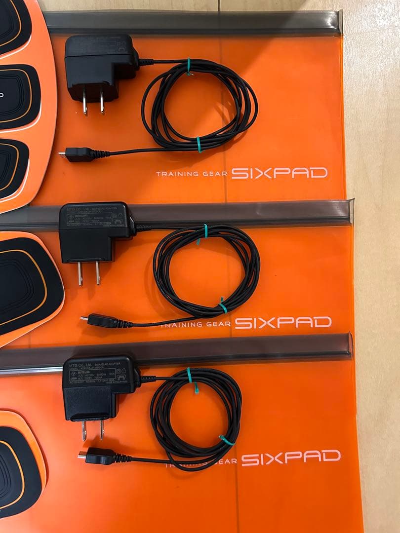 【正規購入品】SIXPAD アブズフィット2 、ボディフィット2 充電式