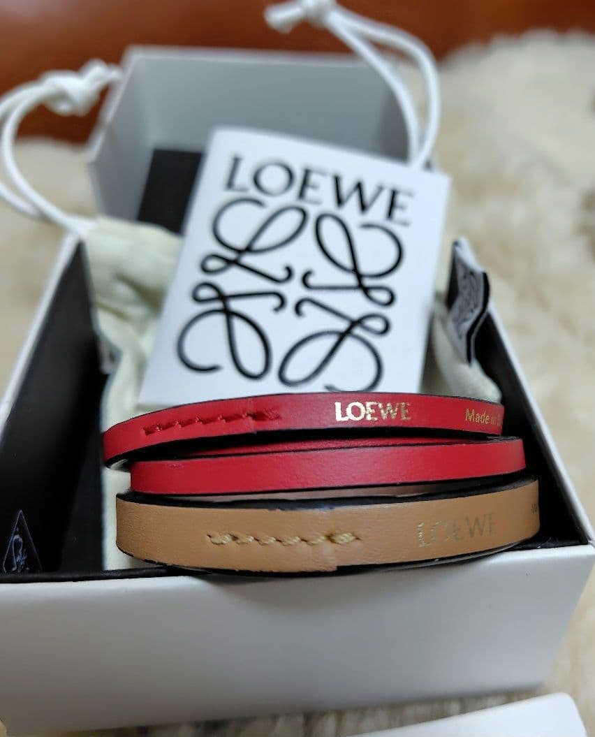 LOEWE ダブルバングル レッド ベージュ