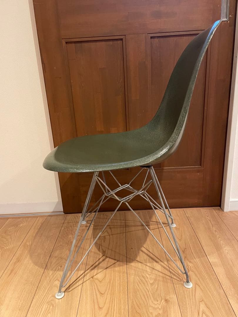 ハーマンミラー　ヴィンテージ イームズチェア　オリーブ