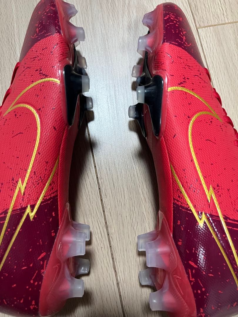 ナイキ　マーキュリアル　サッカースパイクFG