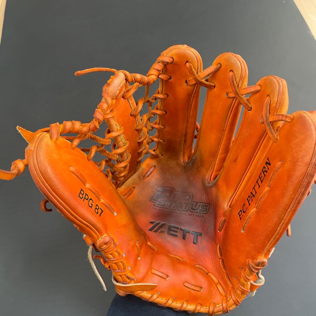 【硬式用】　ZETT プロステイタス　外野手用　右投げ