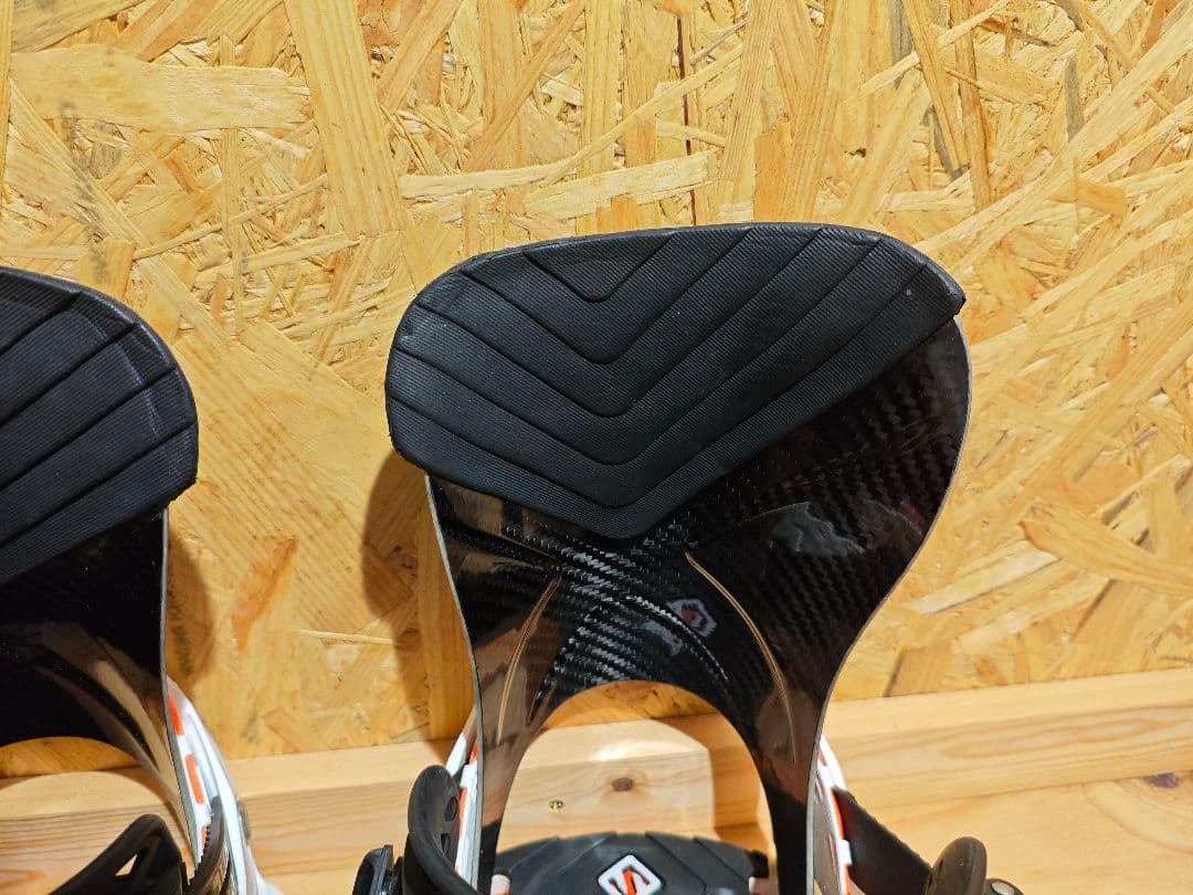 Salomon スノーボード ビンディング M