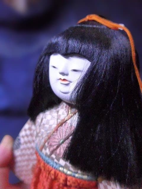 貴重な国指定無形文化財の人形師　銀座　原米洲の稚児雛です