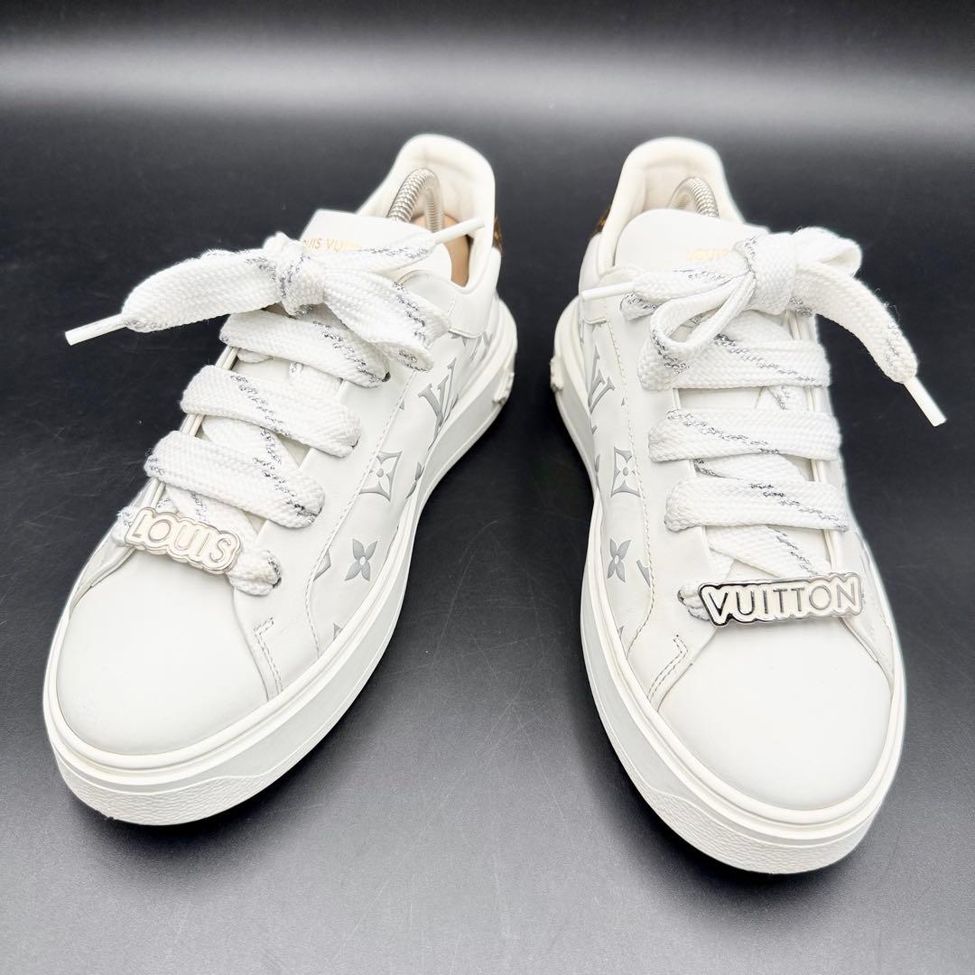 美品✨ ルイヴィトン タイムアウトライン モノグラム エンボス 24cm相当