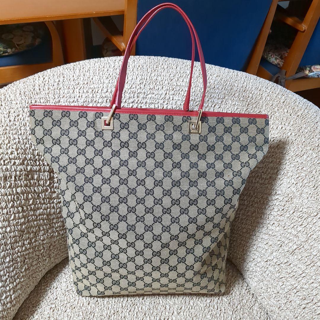 GUCCI　バケツトートバッグ