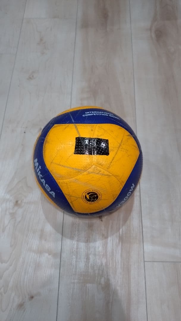 【国際公認球(正規品)】バレーボール ミカサ V300W 5球