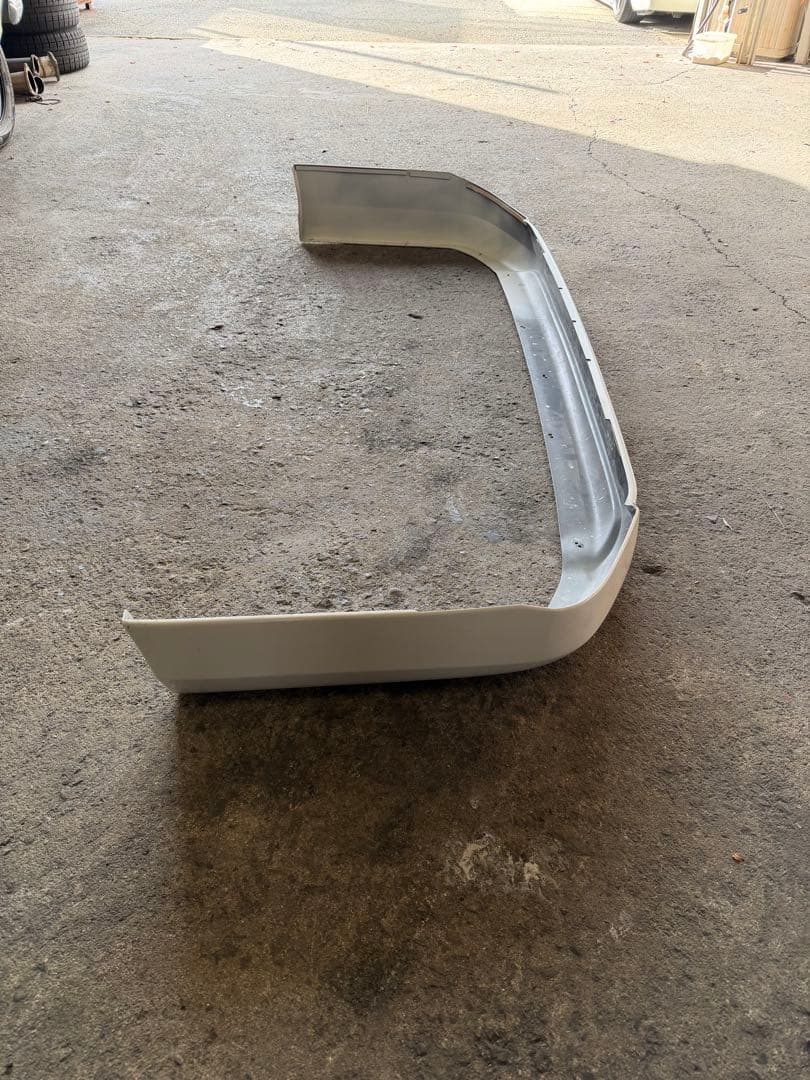 ハイエース200系 CRS ESSEX フロントリップスポイラー バージョン4