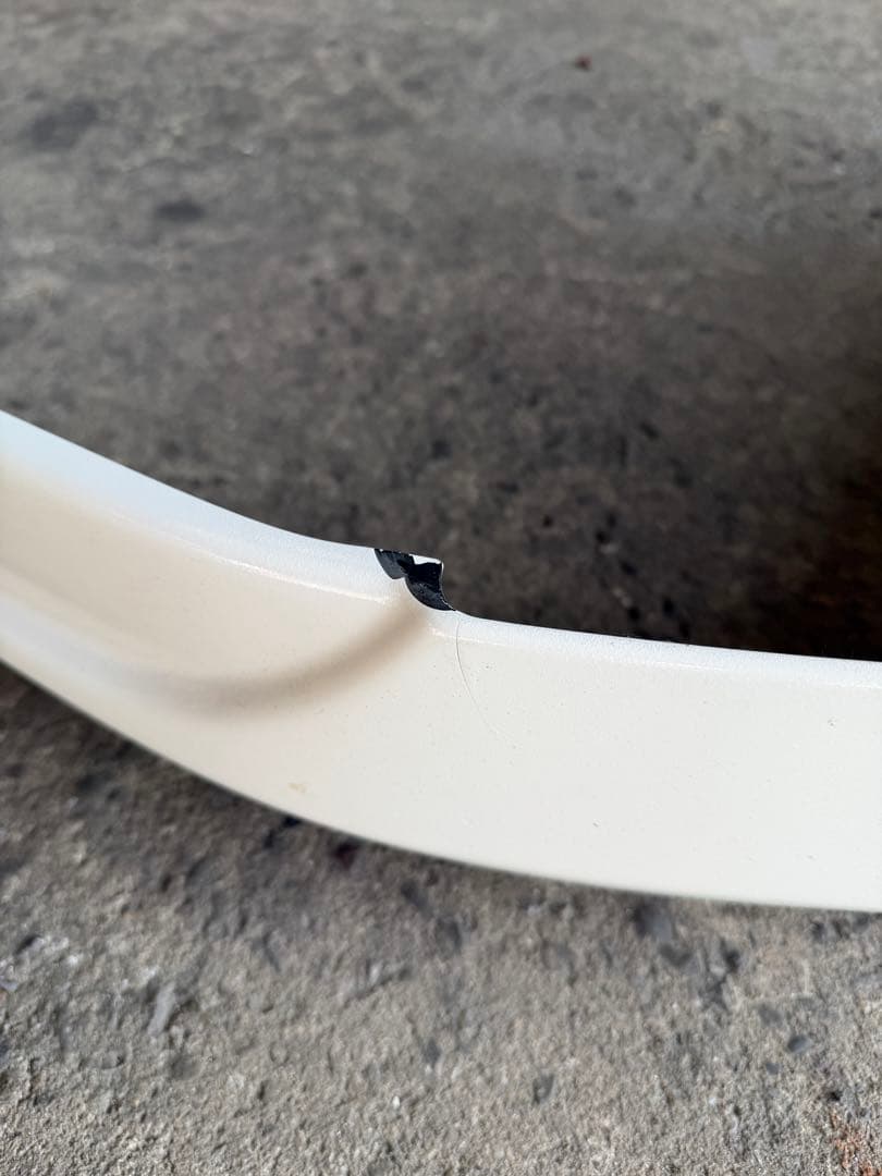 ハイエース200系 CRS ESSEX フロントリップスポイラー バージョン4