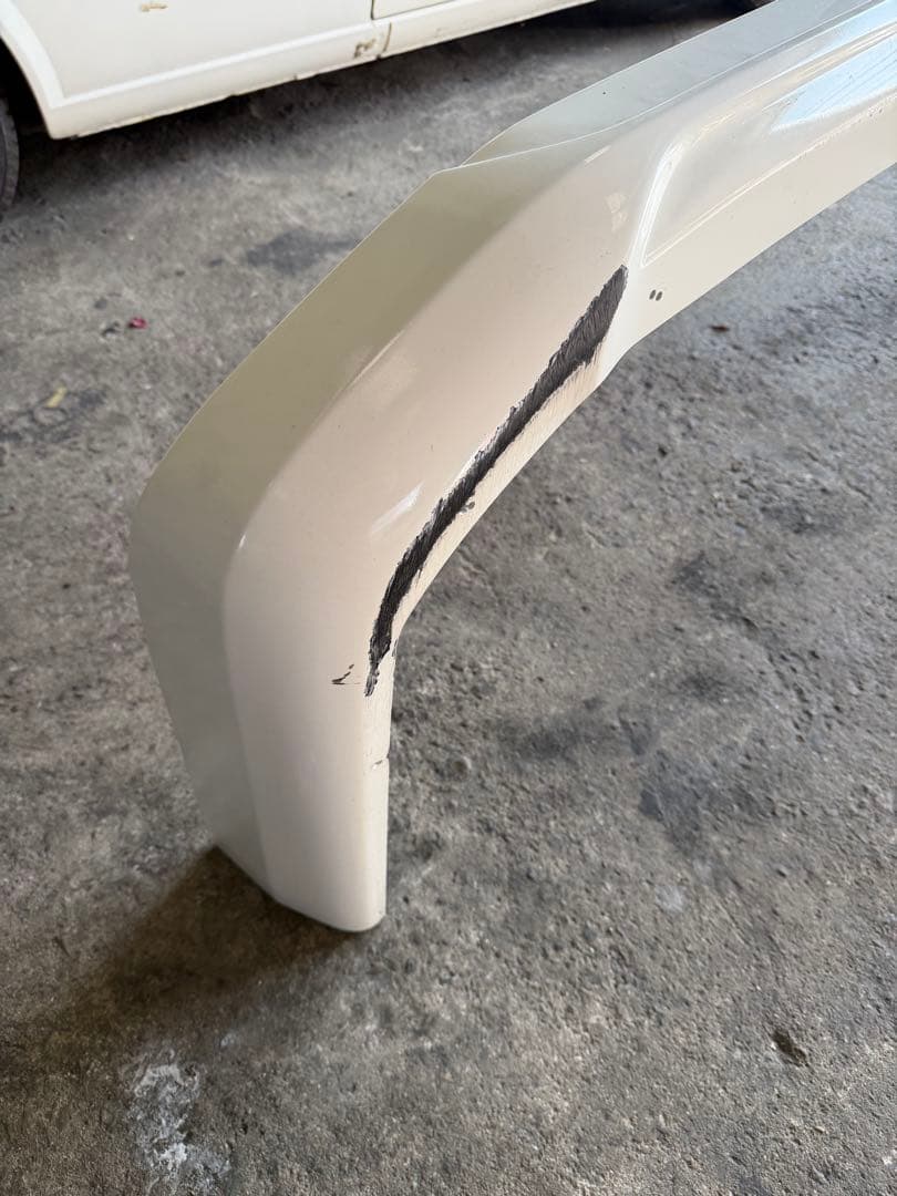 ハイエース200系 CRS ESSEX フロントリップスポイラー バージョン4