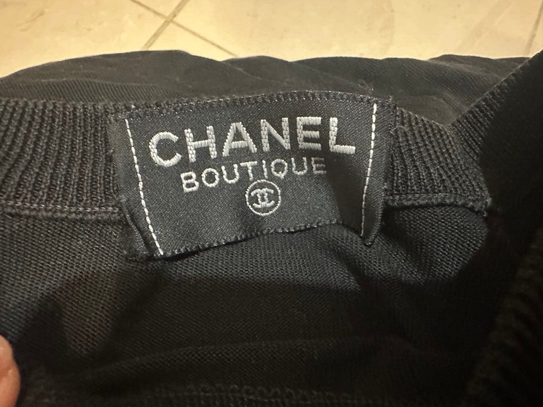 CHANEL ヴィンテージブラック ニット CCロゴ刺繍