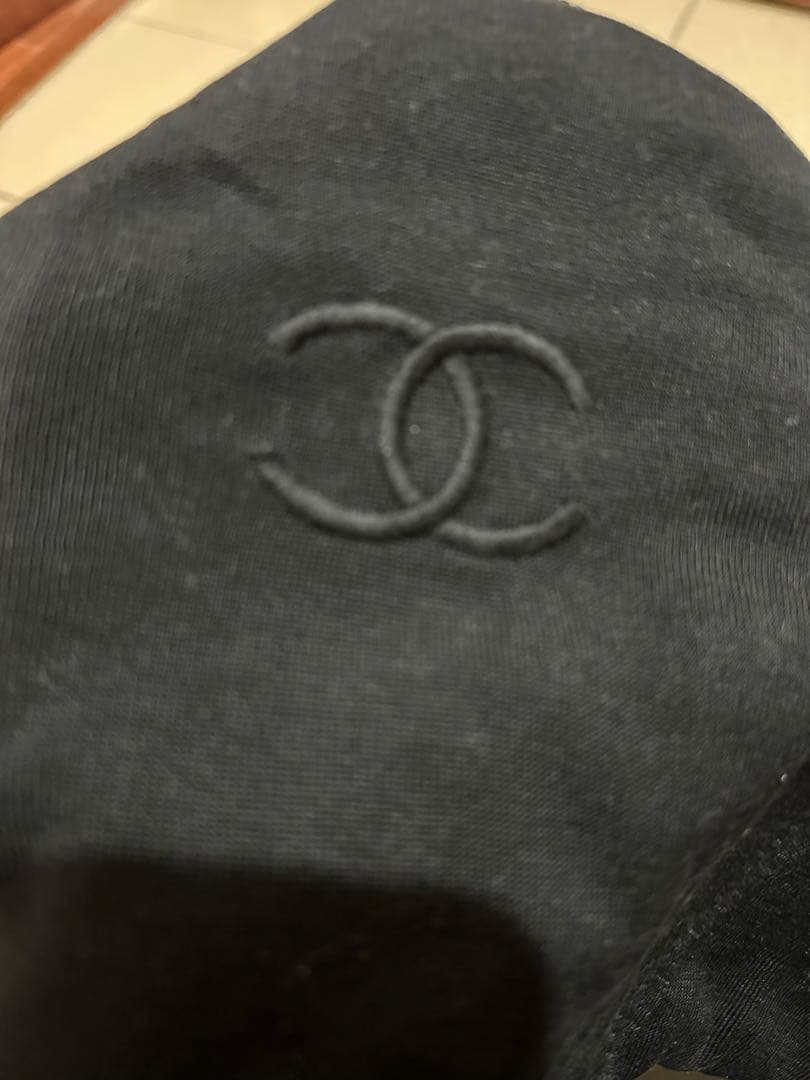CHANEL ヴィンテージブラック ニット CCロゴ刺繍