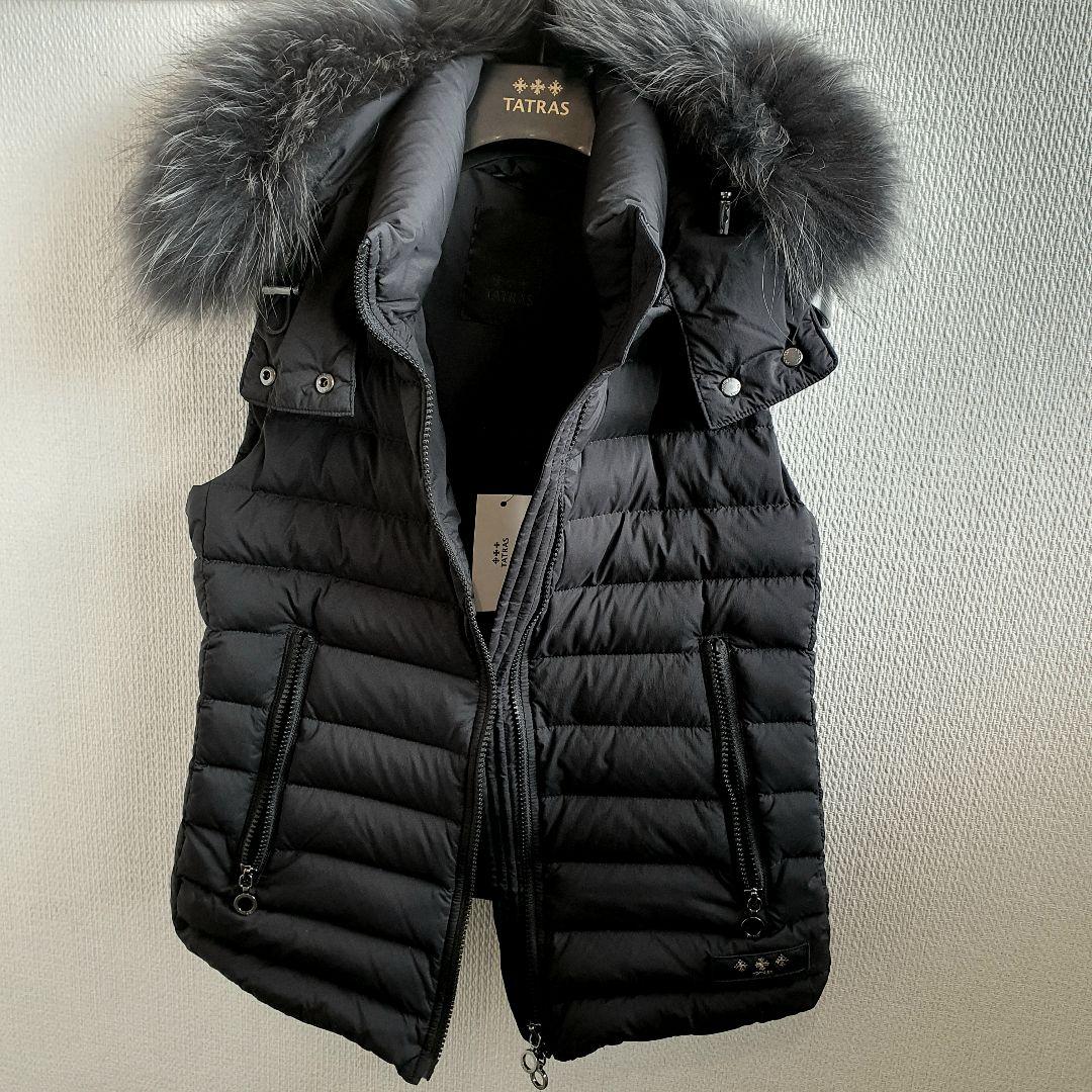 アコ【現行モデル試着のみ】タトラス オルシエラダウンベスト M2 ブラック