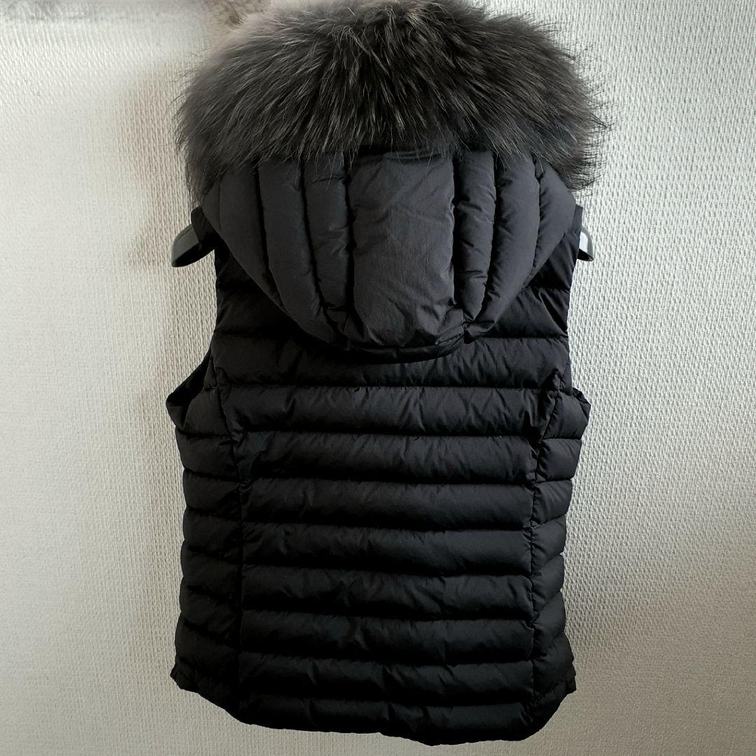 アコ【現行モデル試着のみ】タトラス オルシエラダウンベスト M2 ブラック