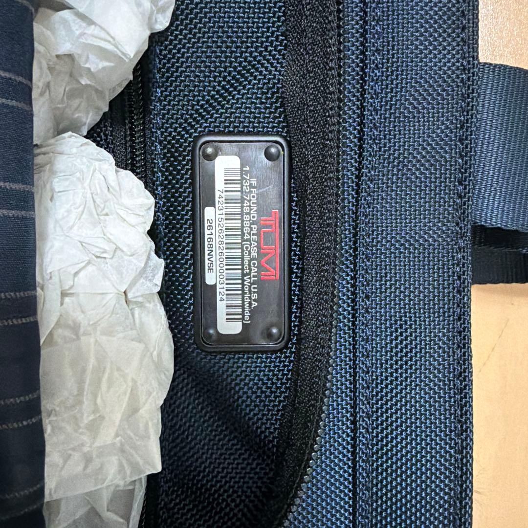 TUMI SHIPS 別注　未使用　エキスパンダブル トートバッグ　早い者勝ち