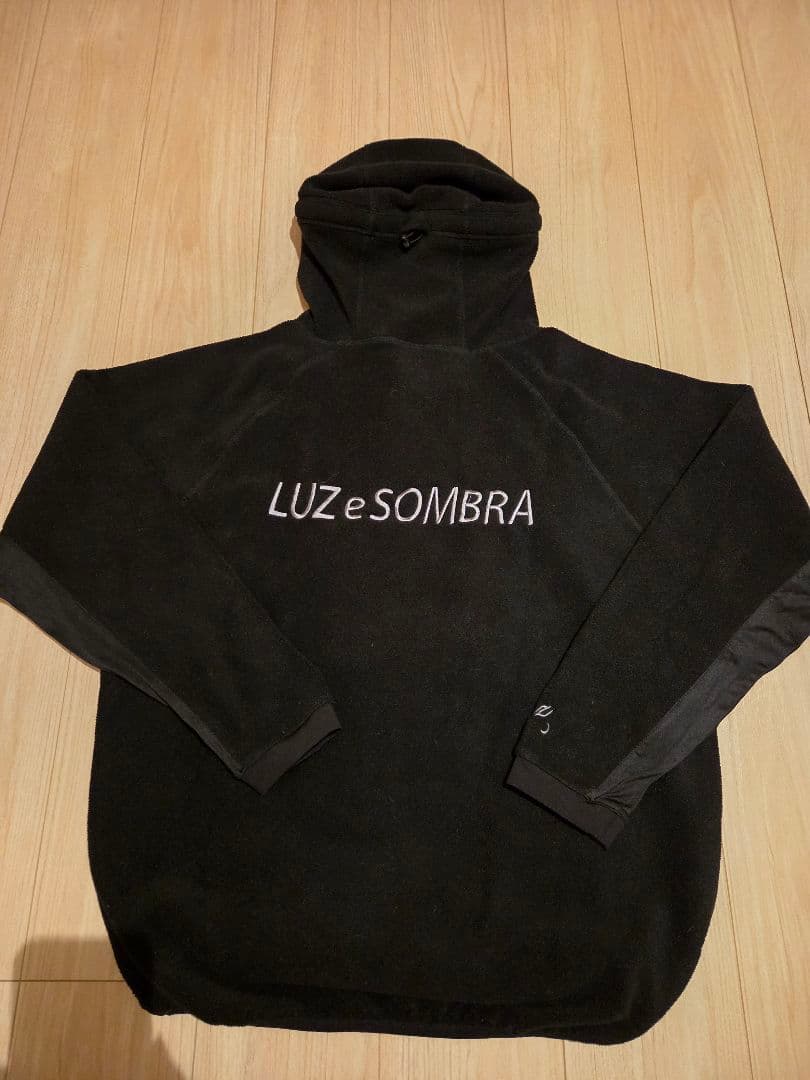 Luz e Sombra フリースフーディ　ブラックS