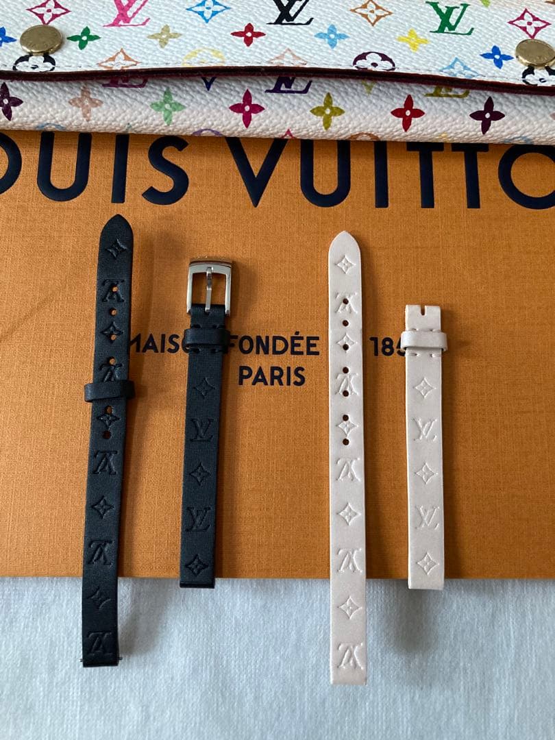 ⭐️未使用❗️ルイ・ヴィトン 腕時計ビジュの レザーサテンベルト 2本セット❗️正規品