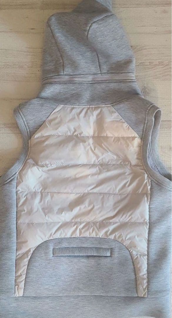 ◆ムータマリン◆muta ダウンベスト　グレー　人気のSサイズ