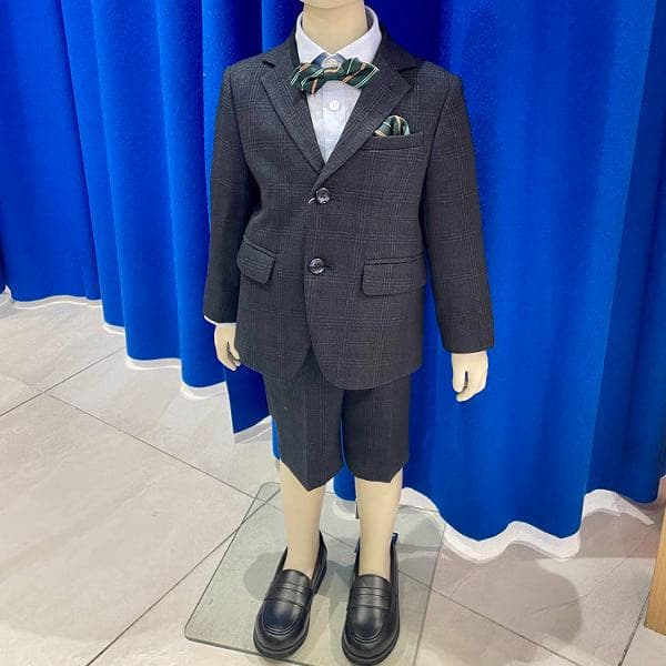 【美品】【クリーニング済】【BEAMS】セットアップスーツ(ボウタイ、チーフ付)