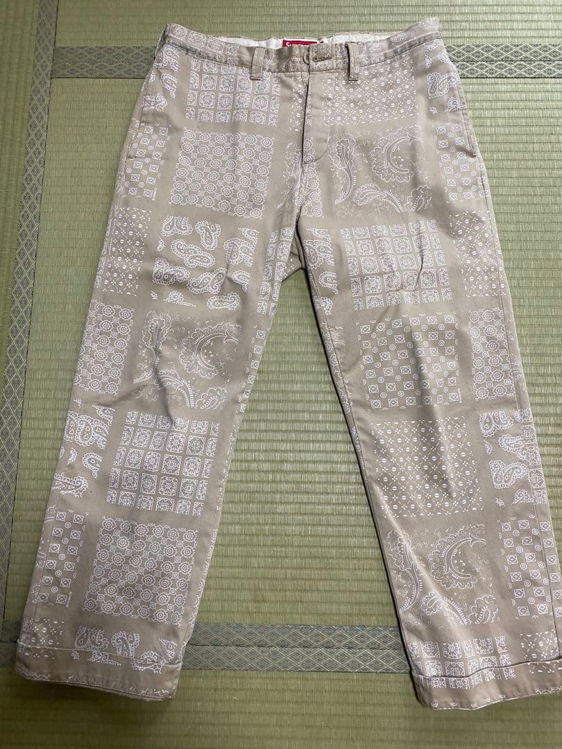 ぐ*ぅ様 Supreme バンダナ柄 チノパン 32