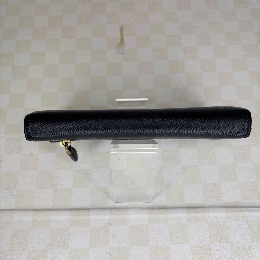 極美品　PRADA プラダ　長財布　二つ折り　M86