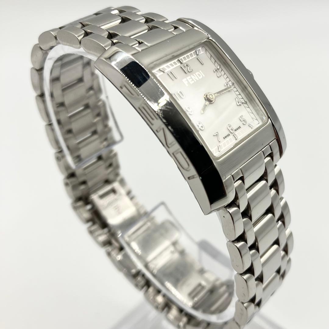 ピンクの猫 さま　　FENDI フェンディ 稼働品 クラシコ 7000L ホワイ