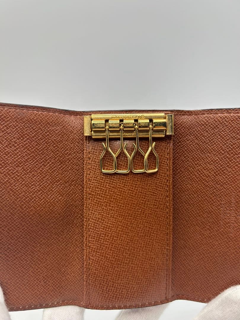 ルイヴィトン　モノグラム　キーケース　ミュルティクレ LV