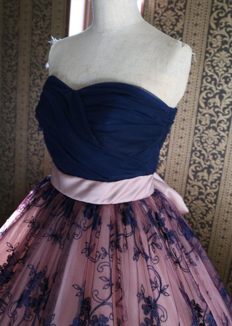 569グレースコンチネンタル高級ウエディングドレス7号9号11号紺カラードレス