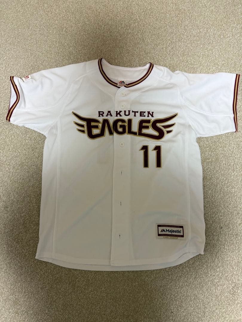 楽天イーグルス　岸孝之　直筆サイン　ユニフォームMサイズ