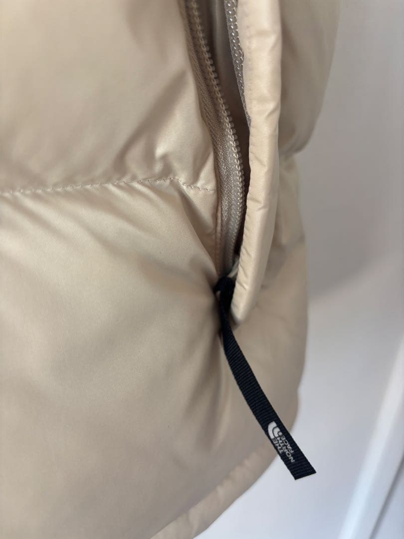 THE NORTH FACE ベージュ ダウンベスト