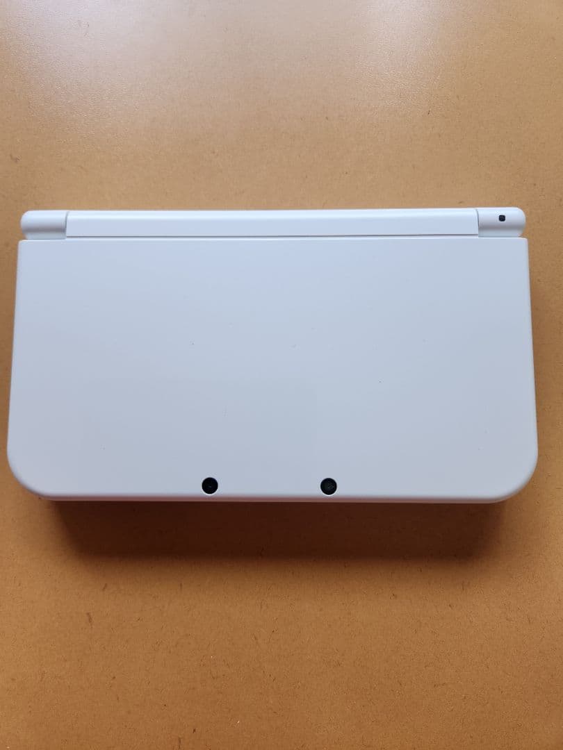 Newニンテンドー3DSLL パールホワイト + ドラクエ9, 11