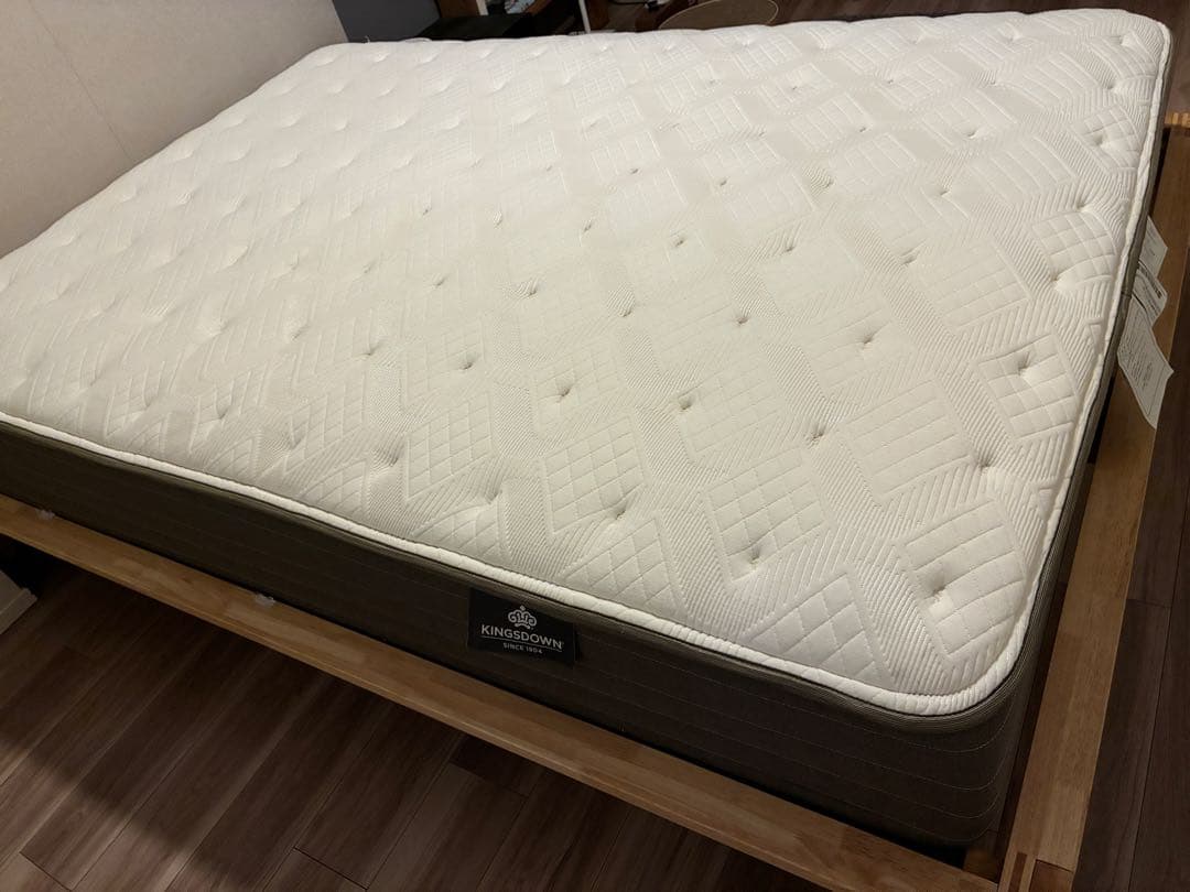 【送料込】KINGSDOWN REGALIA Circletダブル マットレス