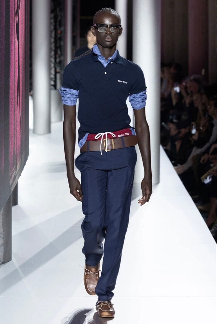 メルカリ市限定値下げ！！　miumiu 24ss ポロシャツ s