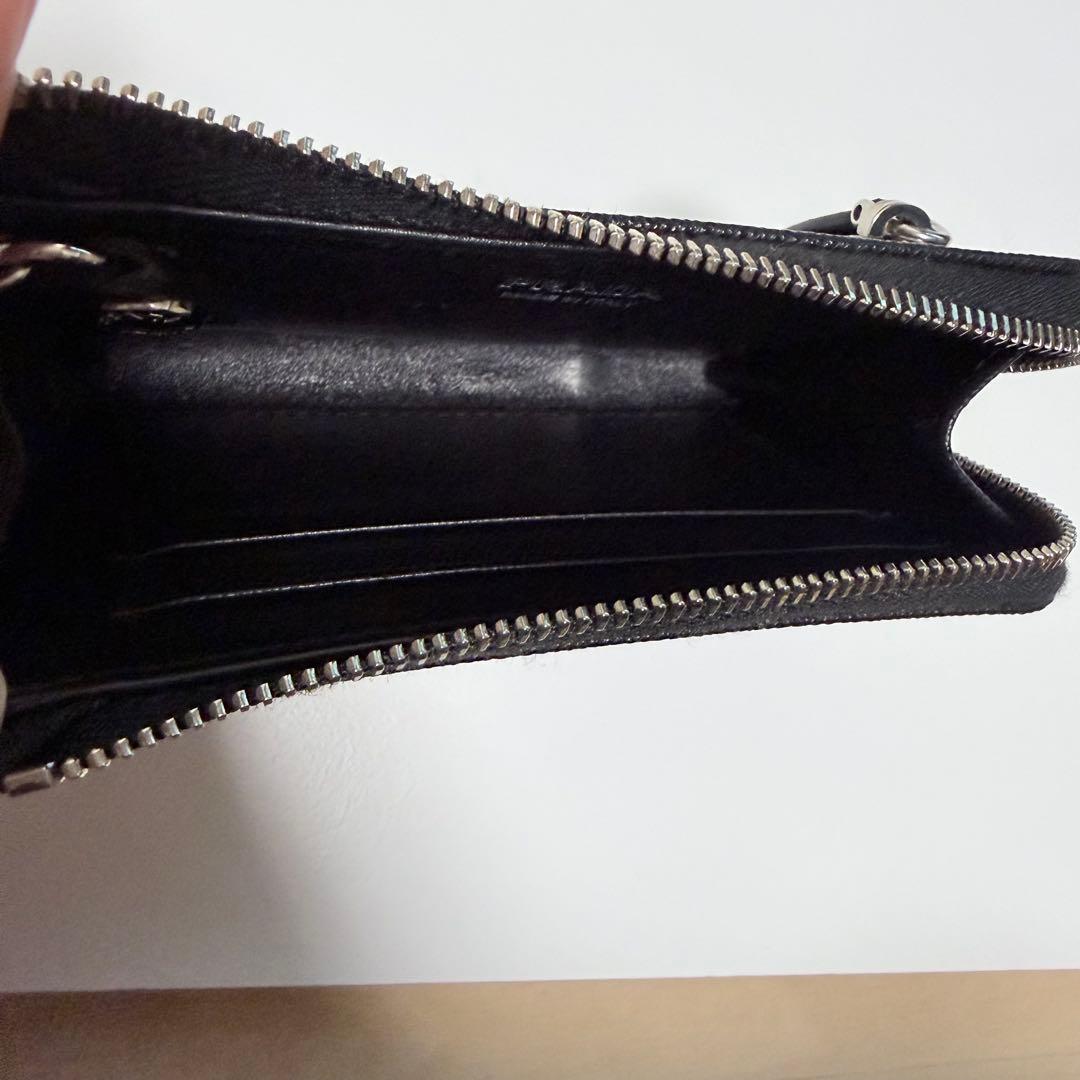 PRADA サフィアーノトライアングル キーケース