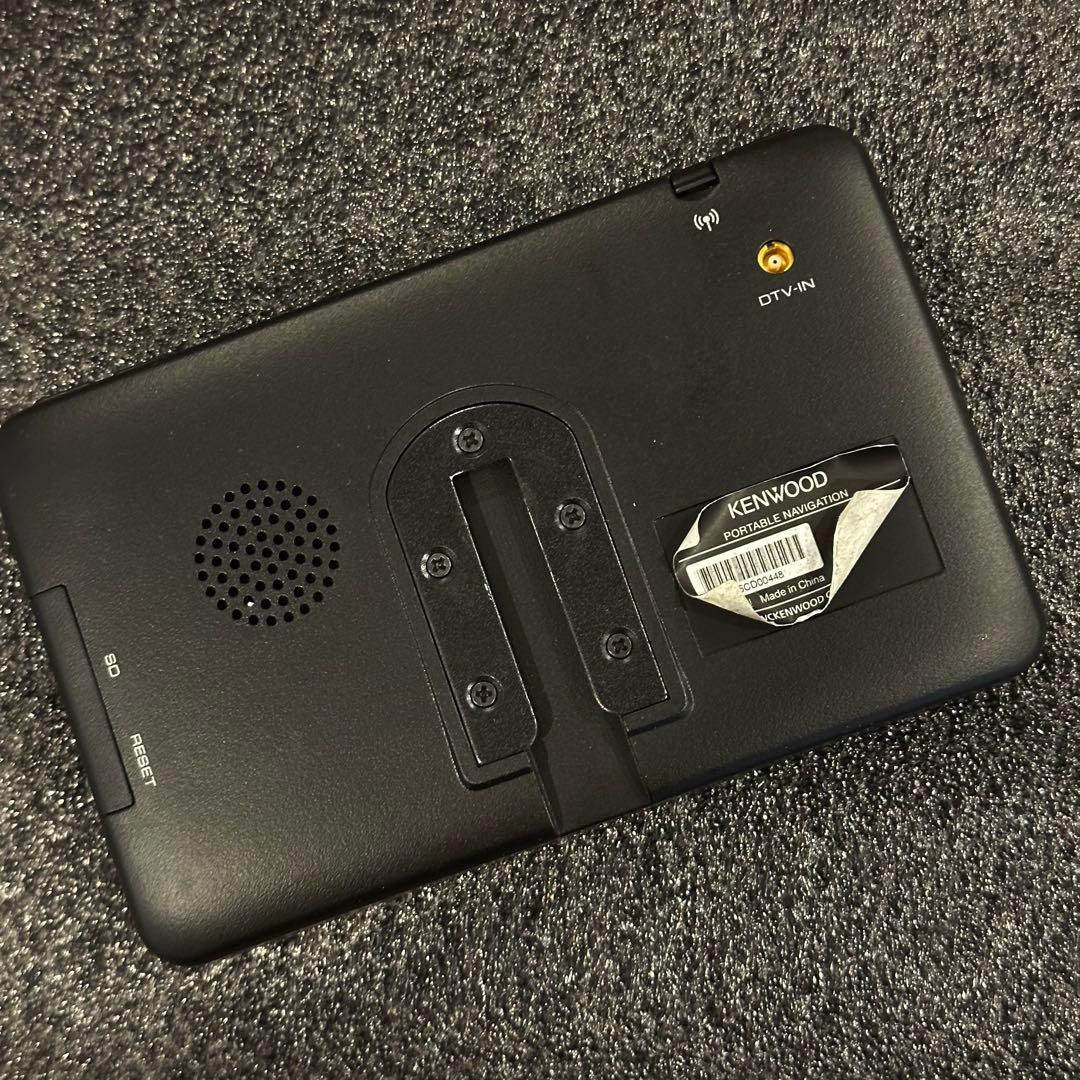 ケンウッド ポータブルナビ EZ-550 ココデス 5v型　中古美品
