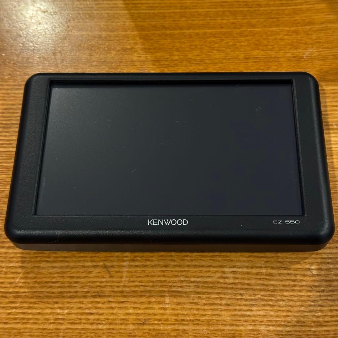 ケンウッド ポータブルナビ EZ-550 ココデス 5v型　中古美品
